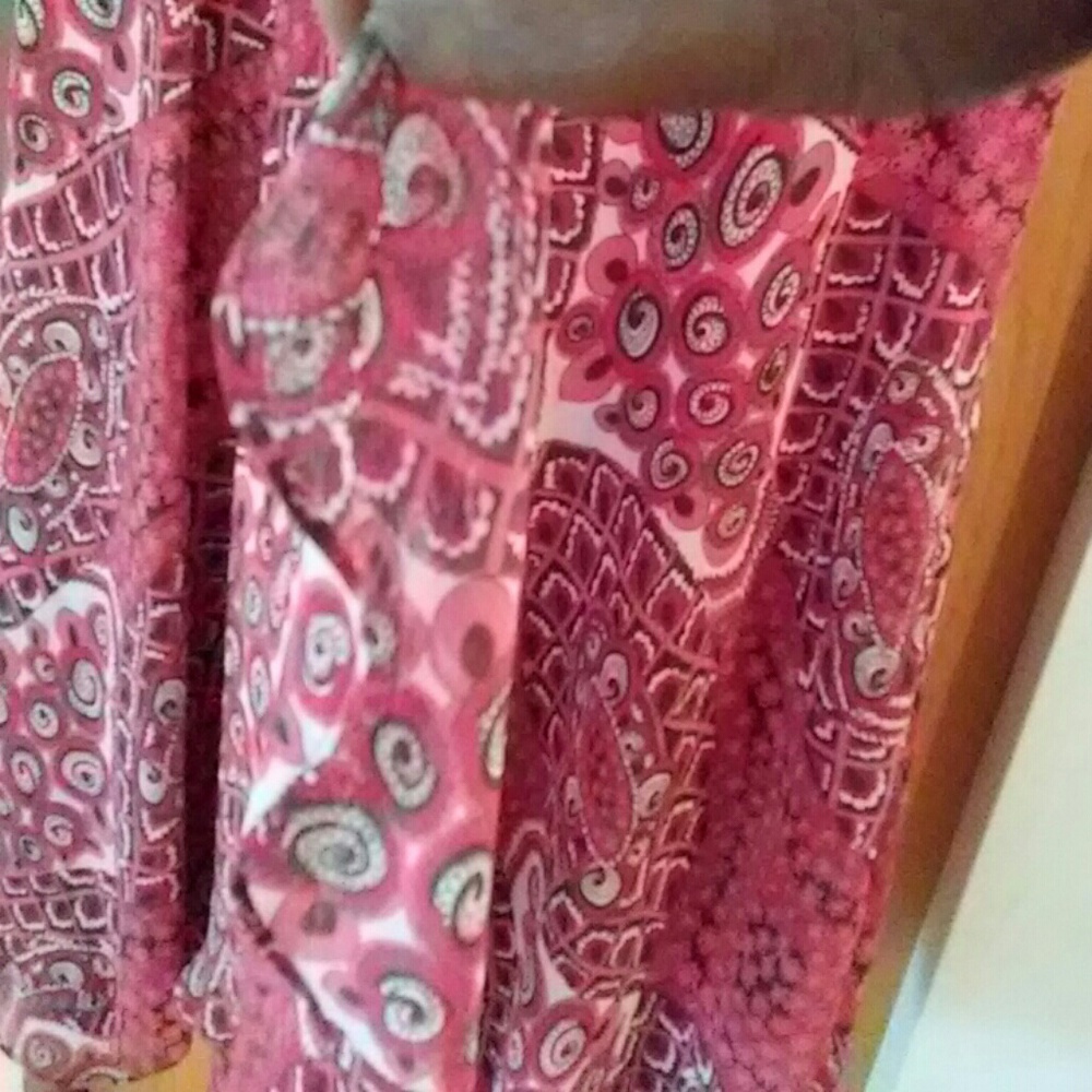 Dress - Picture 8 of 8
